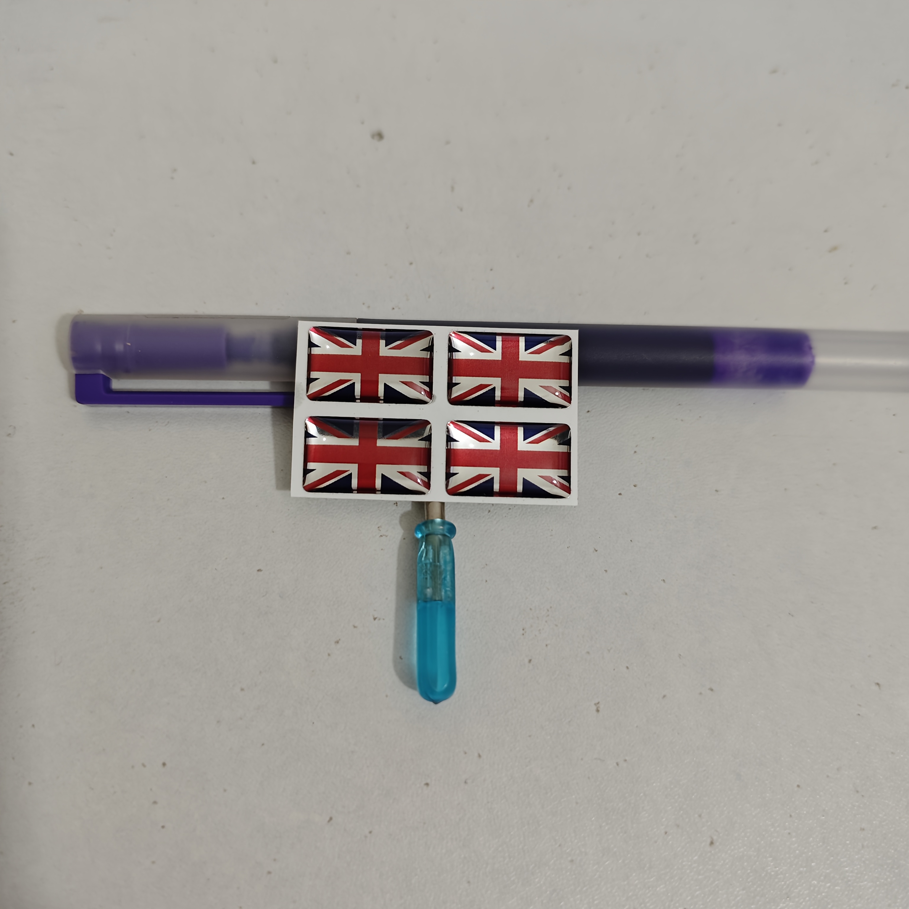 4pcs British Flag Shaped Car Stickers/car Badge Emblem Stickers/suitable For All Vehicles