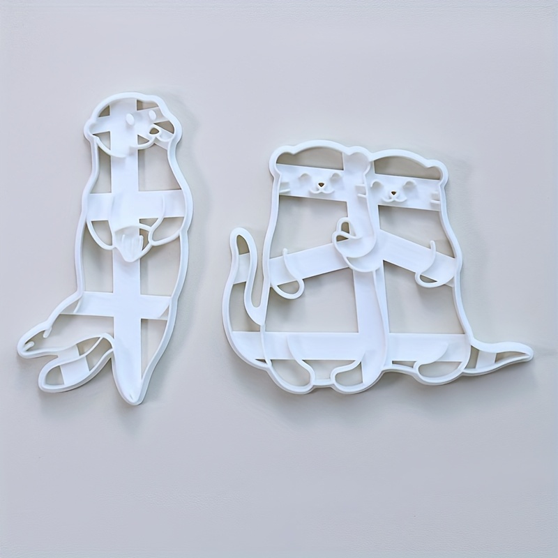 Image of 2 Adorable Cartoon Cookie Cutters, Featuring Foraging And Holding Hands Patterns, With Cute Animal Shapes, Suitable For Holiday Desserts And Home Baking