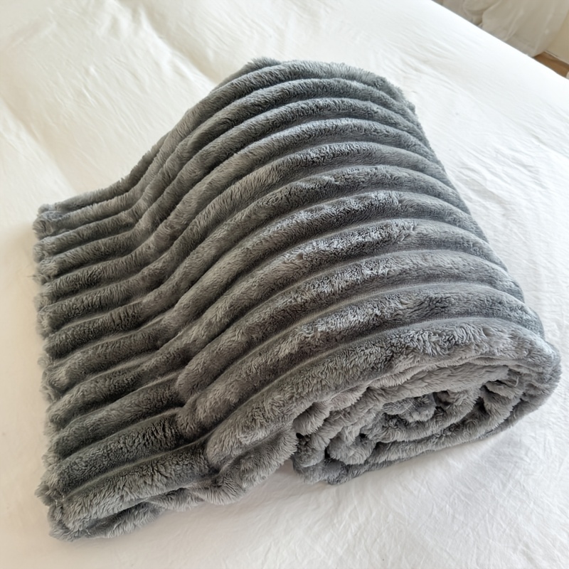 Thickened Blanket, Soft and Comfortable Faux Rabbit Hair