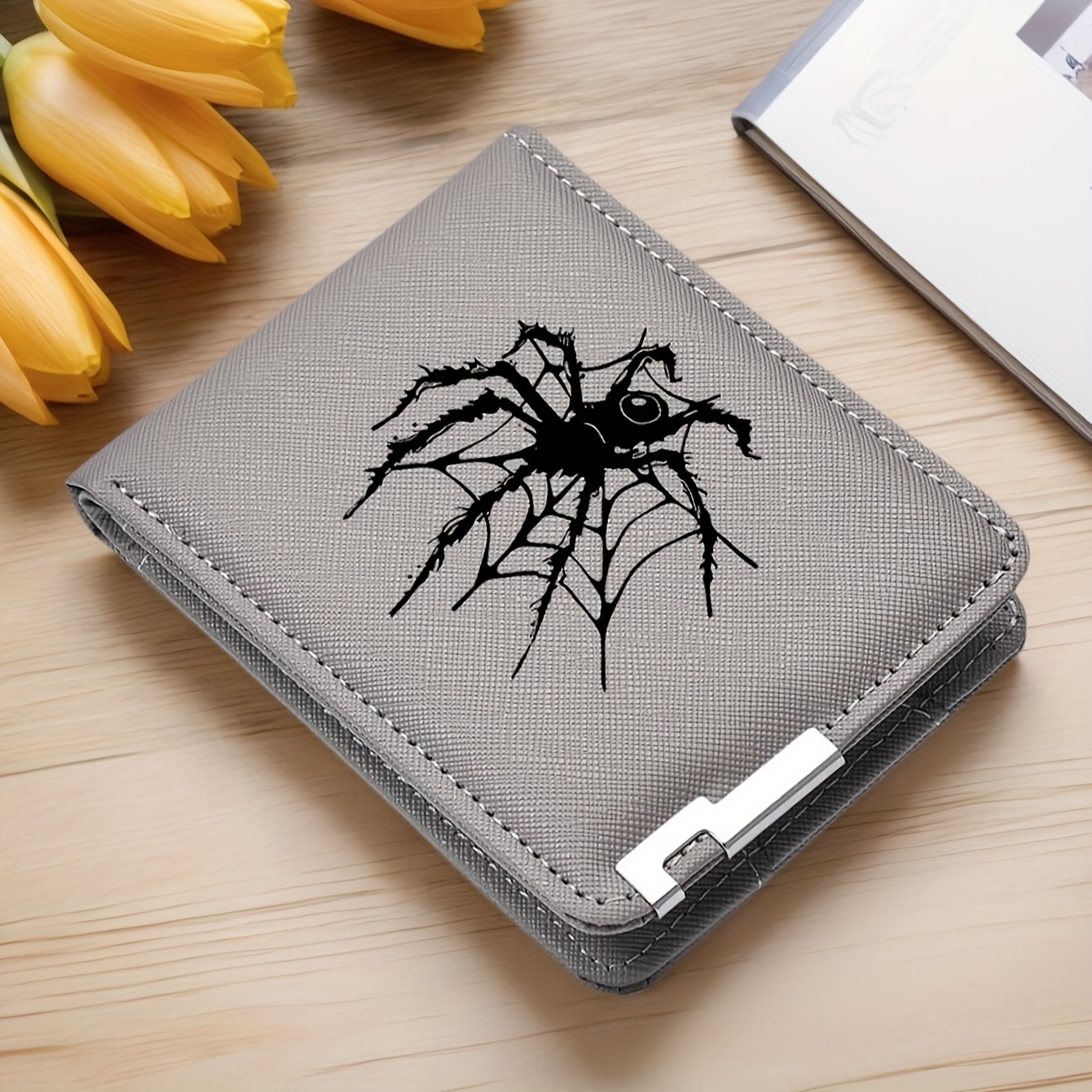 1 pieza de cartera de cuero sintético con estampado de araña - Gris oscuro, gran capacidad, bolsillo para monedas y ranuras para tarjetas, regalo perfecto para uso empresarial o personal, cartera de uso diario | Cartera única | Cartera