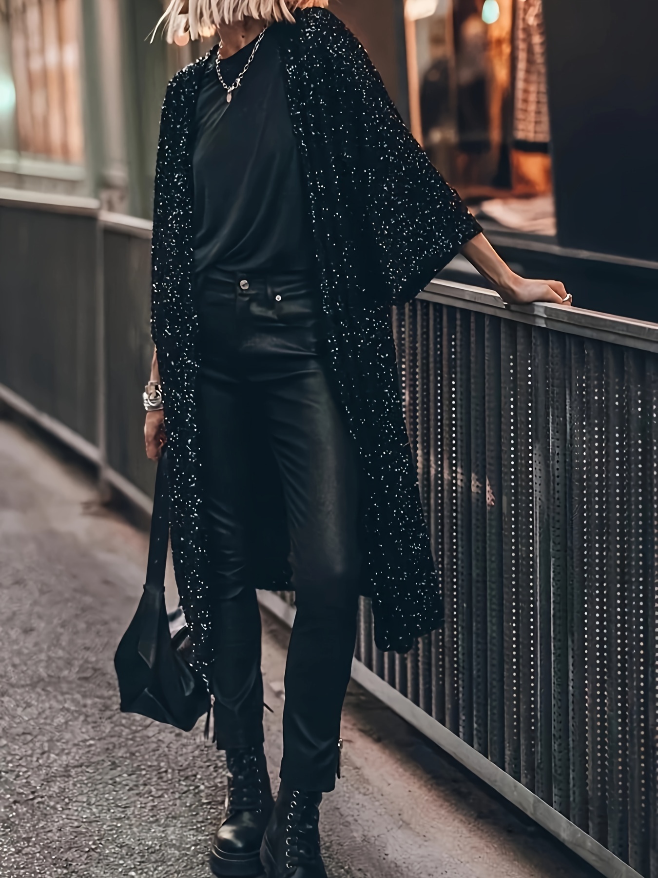 Abrigo Negro Outfit Con Sueter Largo Abierto Negro Cárdigan Color