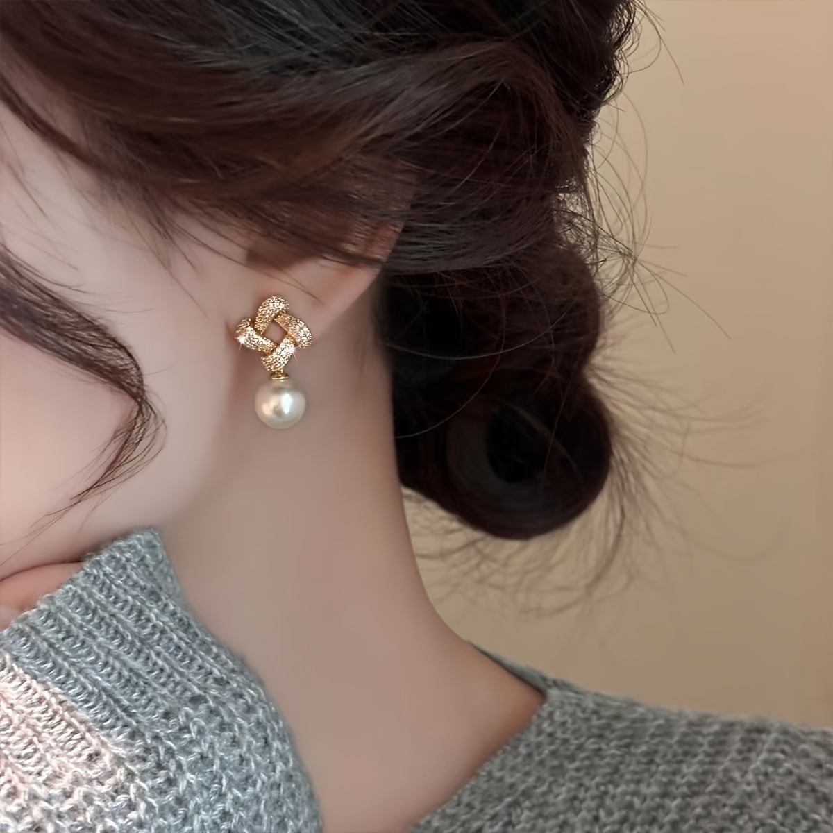 Vintage Gentle and Elegant Irregular Ear Studs for Daily Wear and Date Occasions