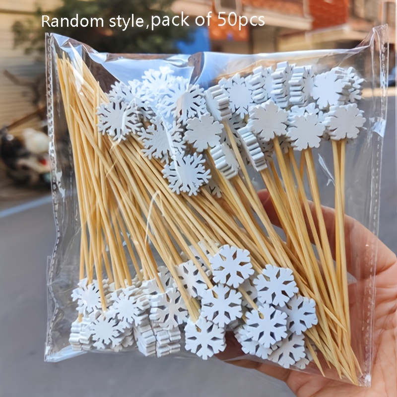 Pack Of 50pcs, Random Snowflake Style, Christmas Fruit Sign Disposable Snowflake Christmas Tree Shape Fruit Sign Party Activity Supplies