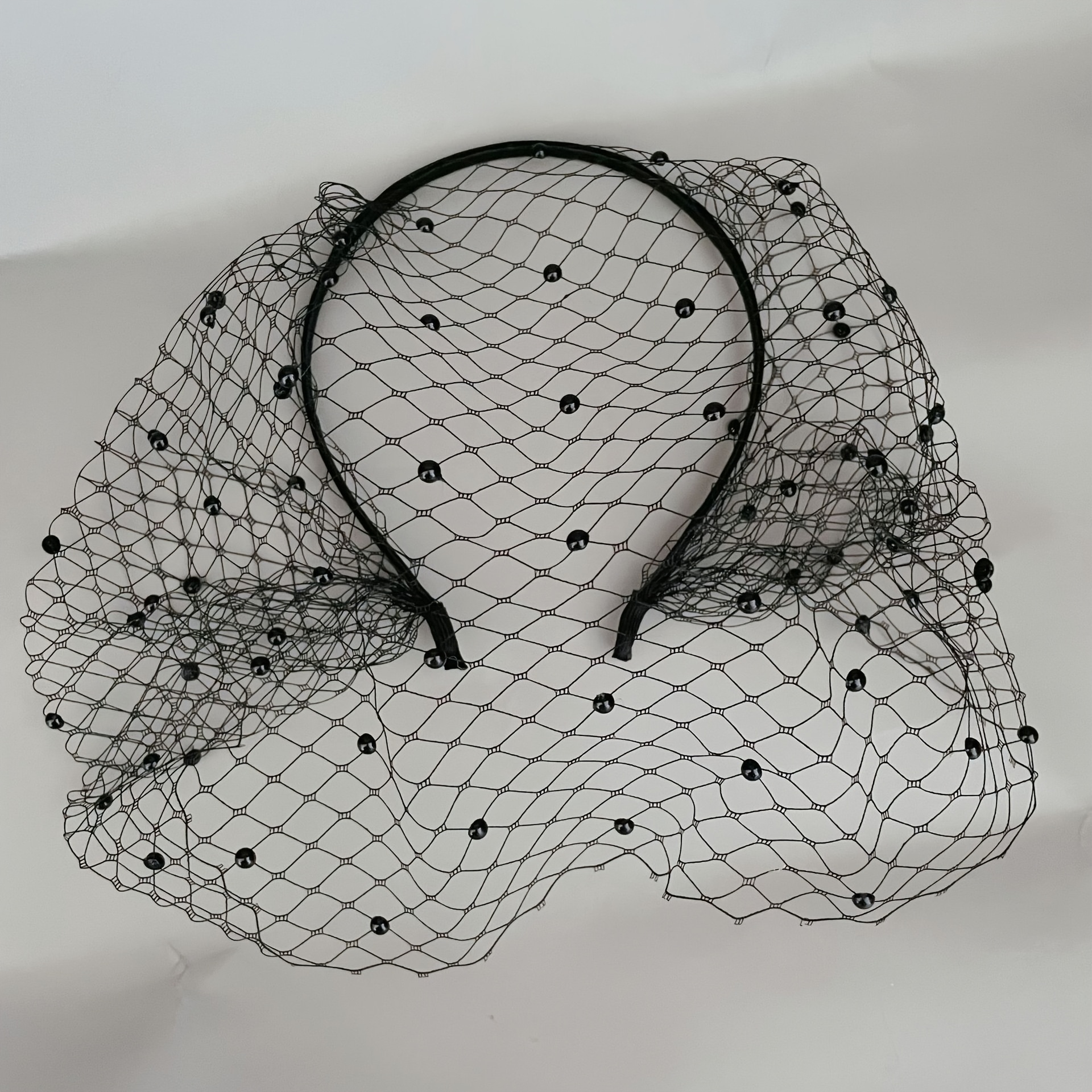 Image of Women's 1920s Black Mesh Veil Headband & Fascinator Headpiece - Vintage Roaring Bridal Wedding Tea Party Accessories Suitable For Themed Costumes, Historical Events, Casual Attire
