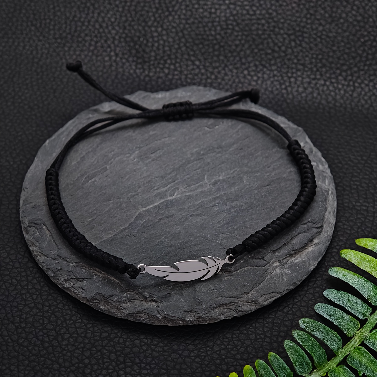 TEMU 1pc/2pcs, Pulsera con Colgante de Pluma de Cuerda Tejida y Negra Ajustable - Joyería Tejida Artesanal Estilo Bohemio, Unisex, Fácil de Usar ,