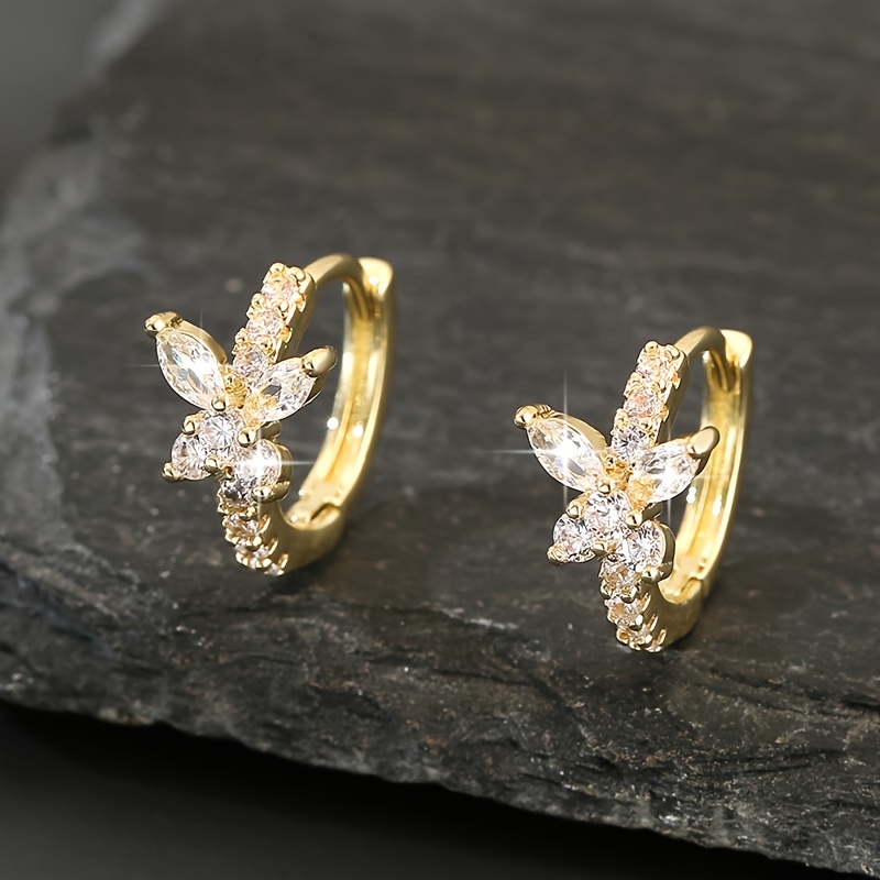 TEMU 1 Pair Of Exquisite And Fashionable Copper-set Synthetic Zirconia Ear Buckles, Sweet, Small, And Cute Ladies' Earrings, Dating Gifts
