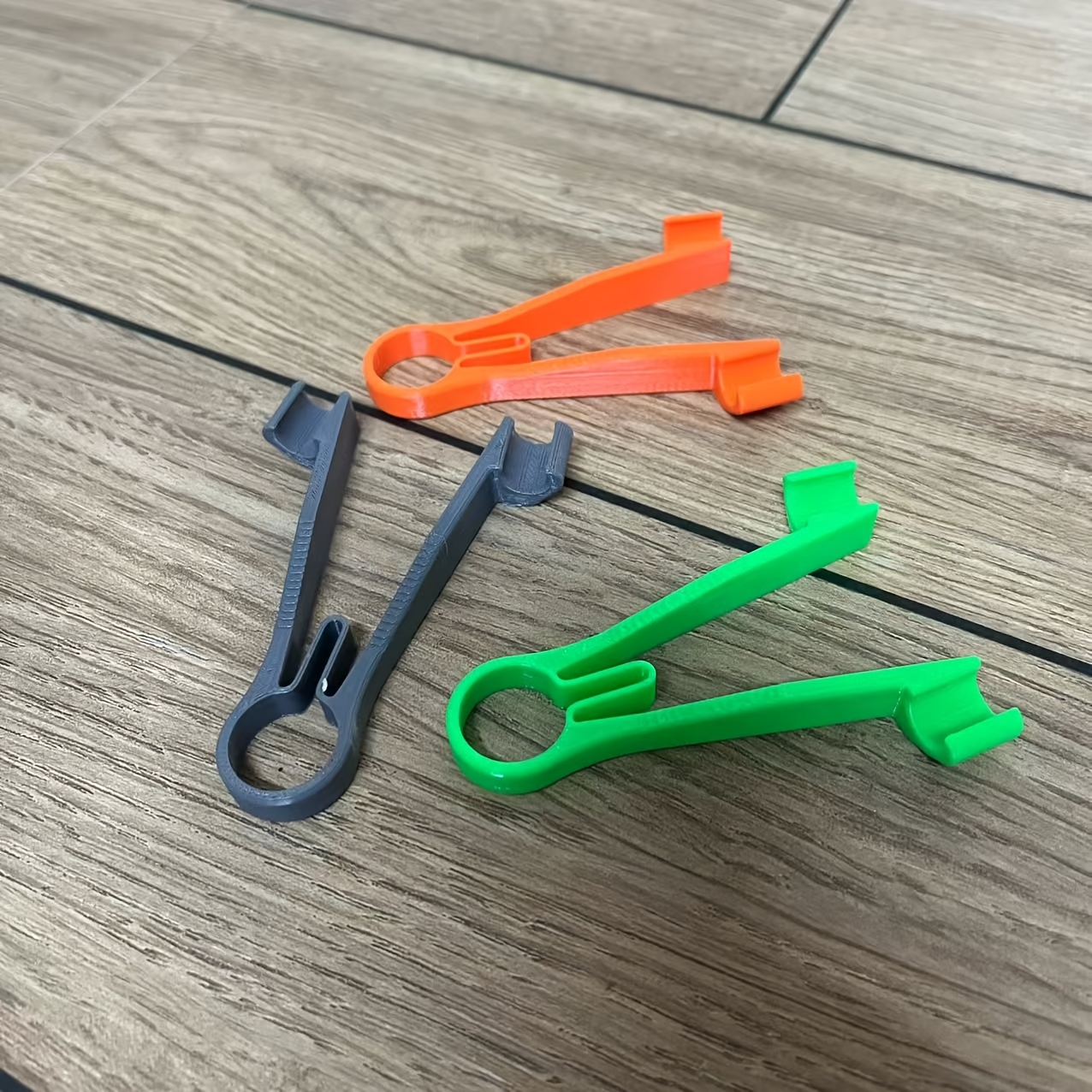 TEMU 3 piezas de abrazadera de mesa multifuncional de , práctico soporte de de multímetro, no requiere alimentación, práctico asistente de pinzas de