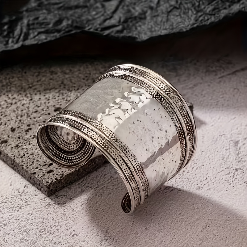 TEMU Bracelet pour femme, style bohème élégant et stylé, d'inspiration vacances, de luxe léger, vintage, géométrique, adapté pour , et toute occasion