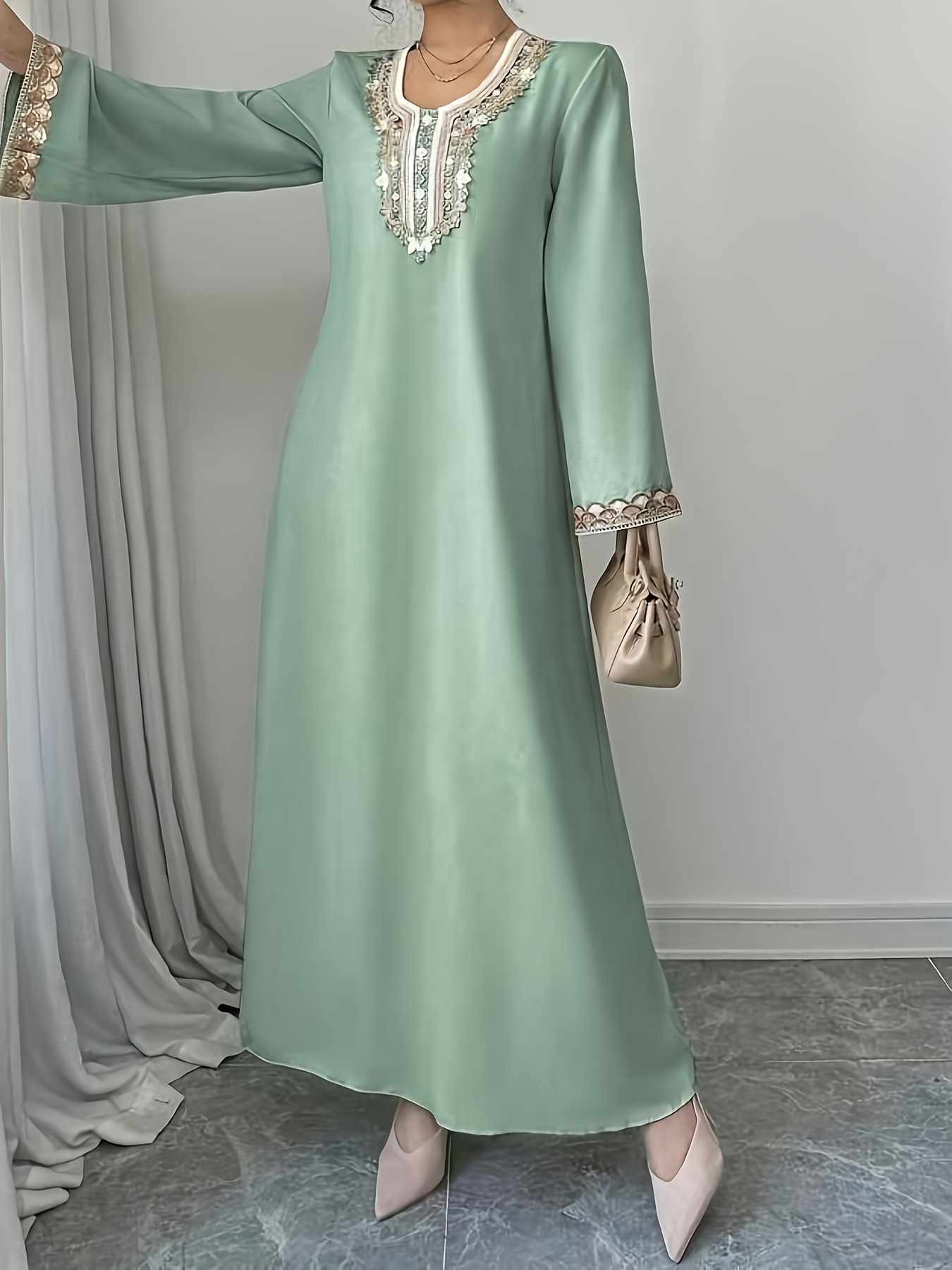 marilyn monroe green sequin dress Mint Green - Fully Lined - Crew neck