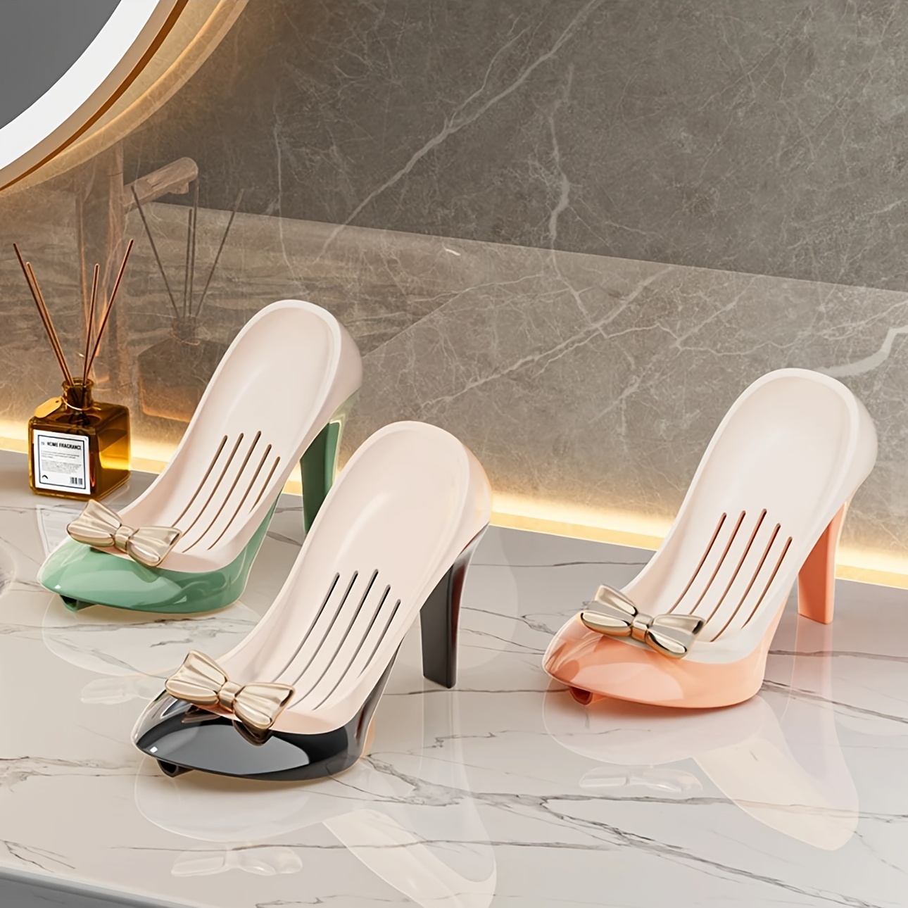 

Chic High Heel-shaped Soap Dish With Suction Cup - Easy-clean, Space-saving Design For , Plastic, Oval Shape