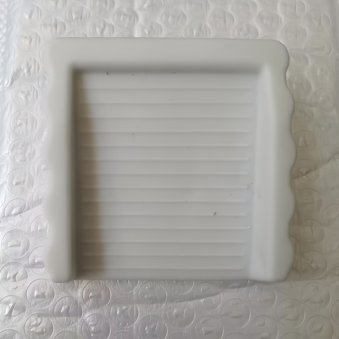 TEMU Butoir de porte de sécurité créatif aléatoire, 1 couleur aléatoire, fabriqué en matériau de haute qualité et à l', avec un design en coin qui