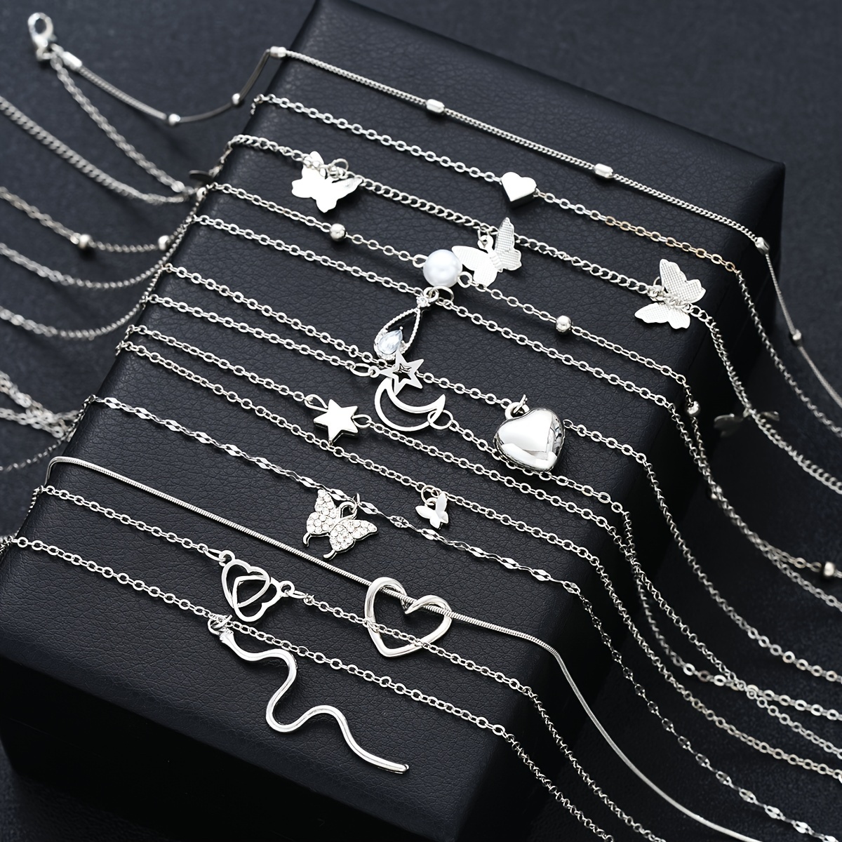 E-shop 12-teiliges minimalistisches Halsketten-Set mit unechten Perlen, Stern, Schlange und Herz für Damen, Urlaubs, Dating-Geschenk, tägliche