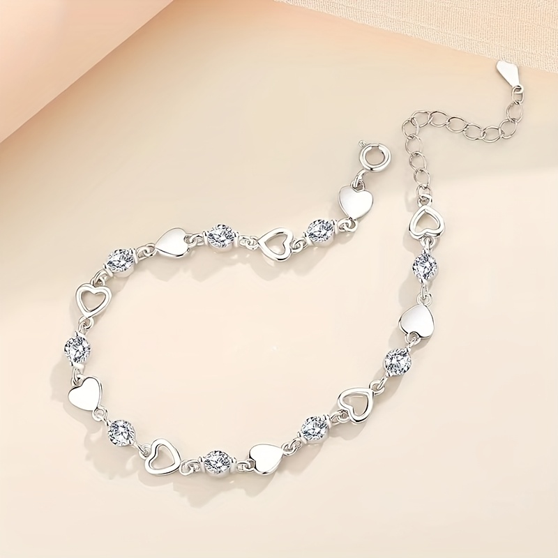 Stainless Steel Simple And Unique Hollow Heart-shaped Bracelet: Multifunctional Sweet And Cool Gift Jewelry Bracelet