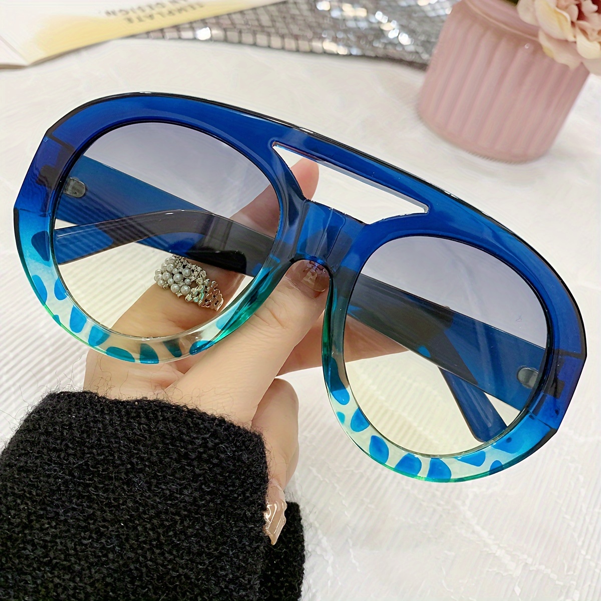 

1pc Oversized Oval Glasses For Men & Women, Fashion Eyewear, Y2k Vintage Party Holiday Dress-up Accessory