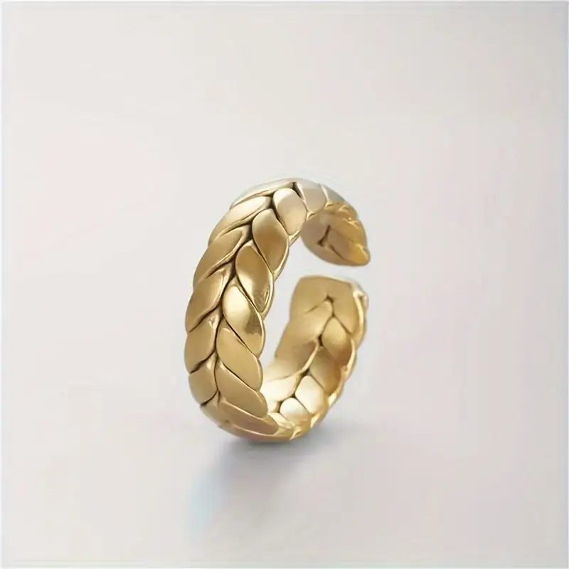 18k golden plated 4pcs jewelry set men and women stylish         for   any holiday valentines day birthday anniversary gift box Product details 5
