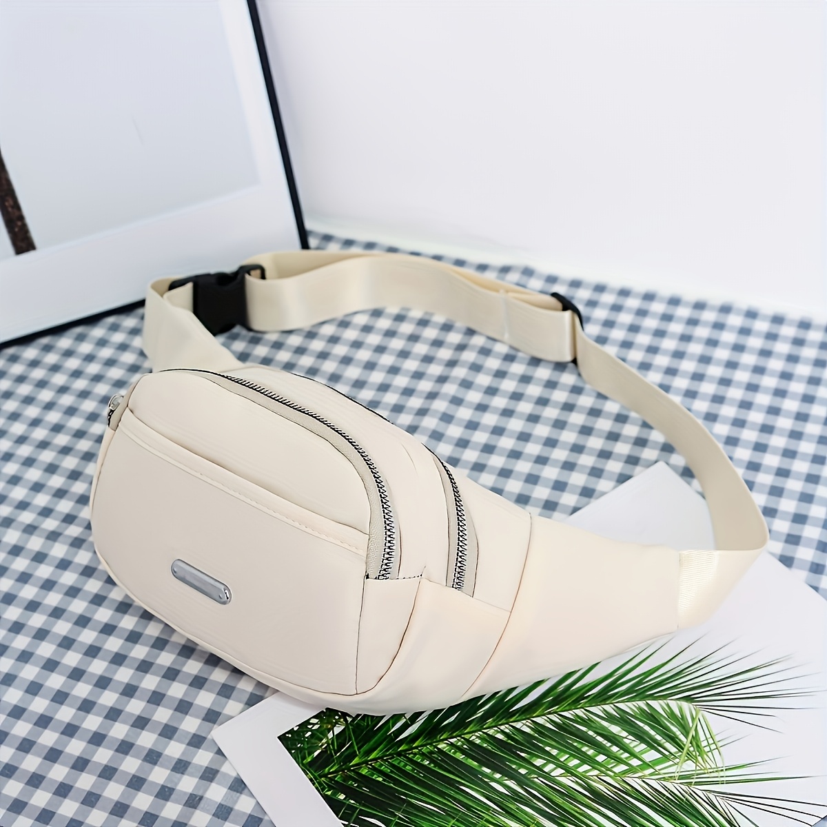 Image of Women's Minimalist Large Capacity Waist Bag Crossbody Bag - Running Waist Bag Cycling Sports Outdoor Travel Chest Bag Adjustable Shoulder Strap Lightweight Travel Cashier Mobile Phone Bag