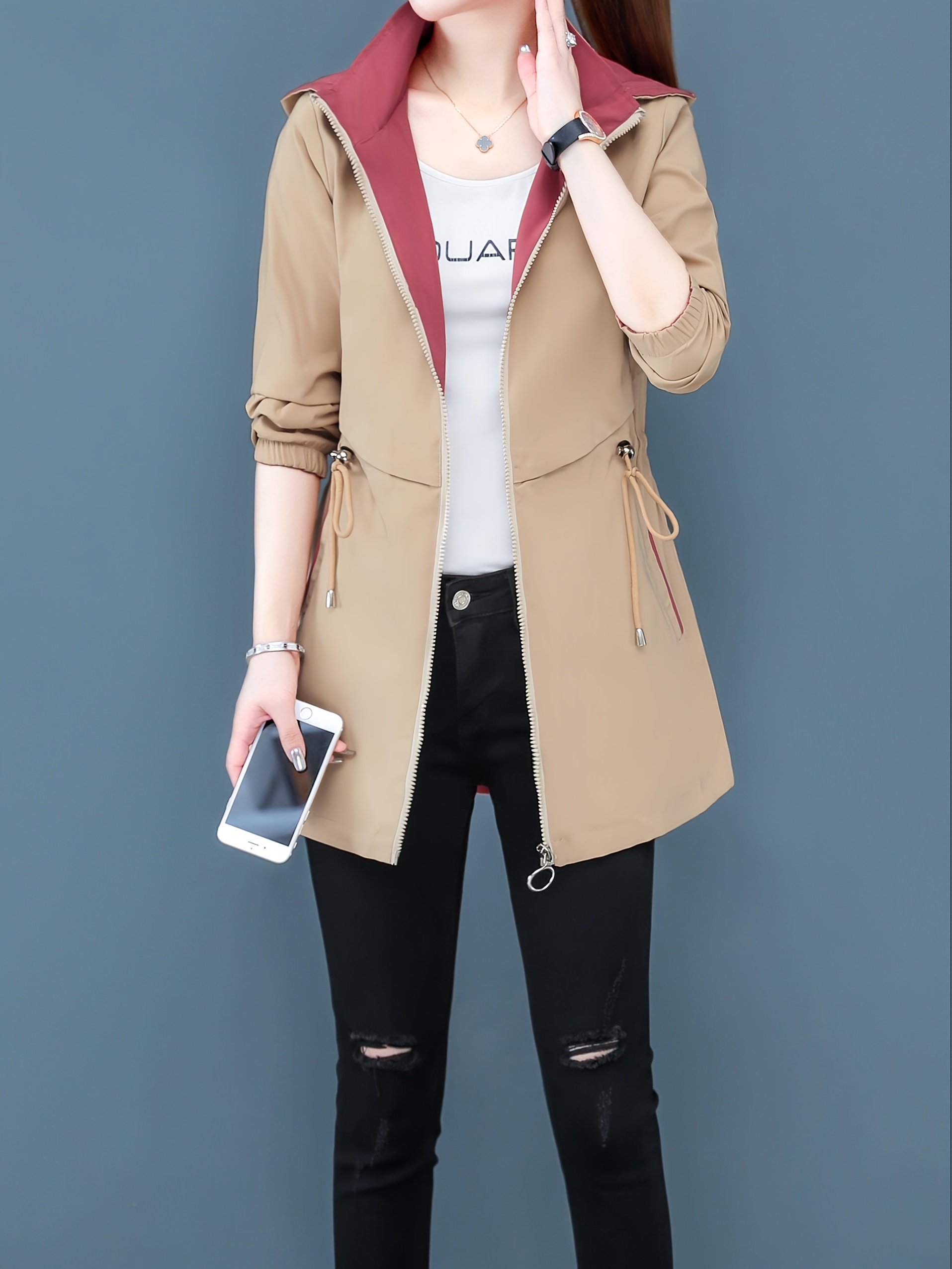 Abrigo Tipo Trench con Capucha Reversible para Mujer - Chaqueta Ajustada y Casual con Bolsillos Cremallados, Uso Doble Cara, Beige y Granate, Poliéster Ligero para Primavera/Otoño