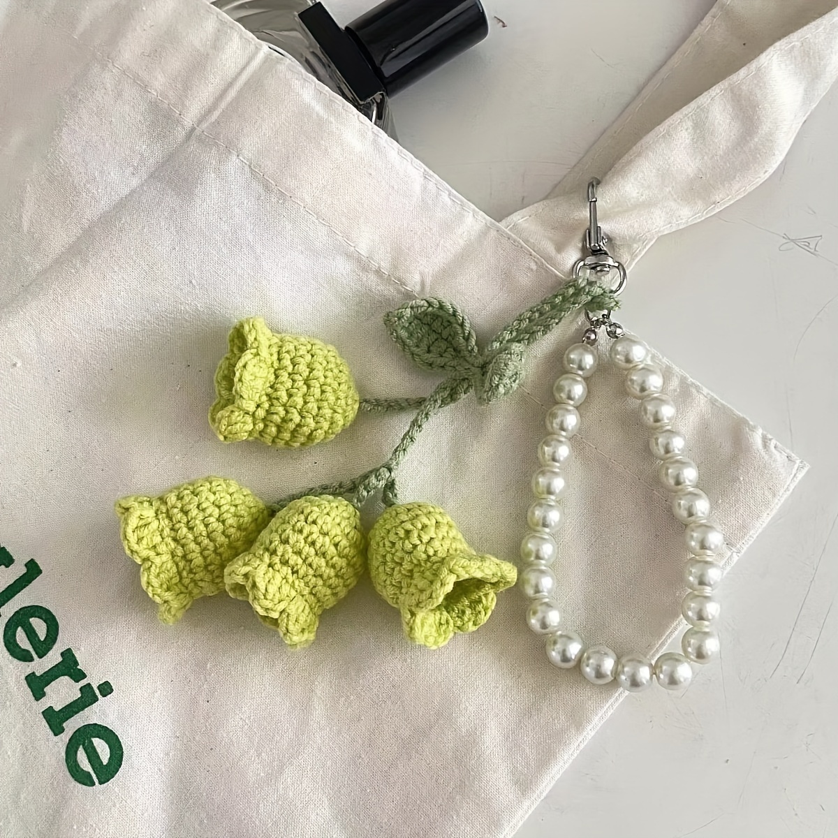 Charming Crochet Floral Keychains with Pearl Beads