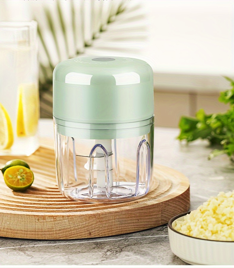 Multi-Functional Vegetable Chopper And Garlic Mincer