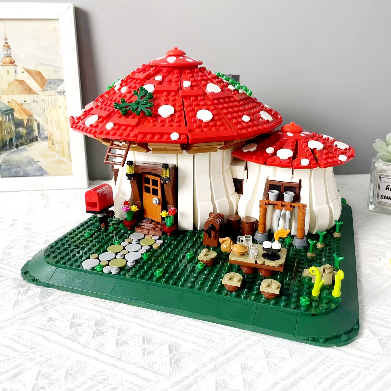 Fairy Tale Mushroom House Building Blocks 3000 Particles Are Assembled,  And Is a Fairy Tale House Experience D