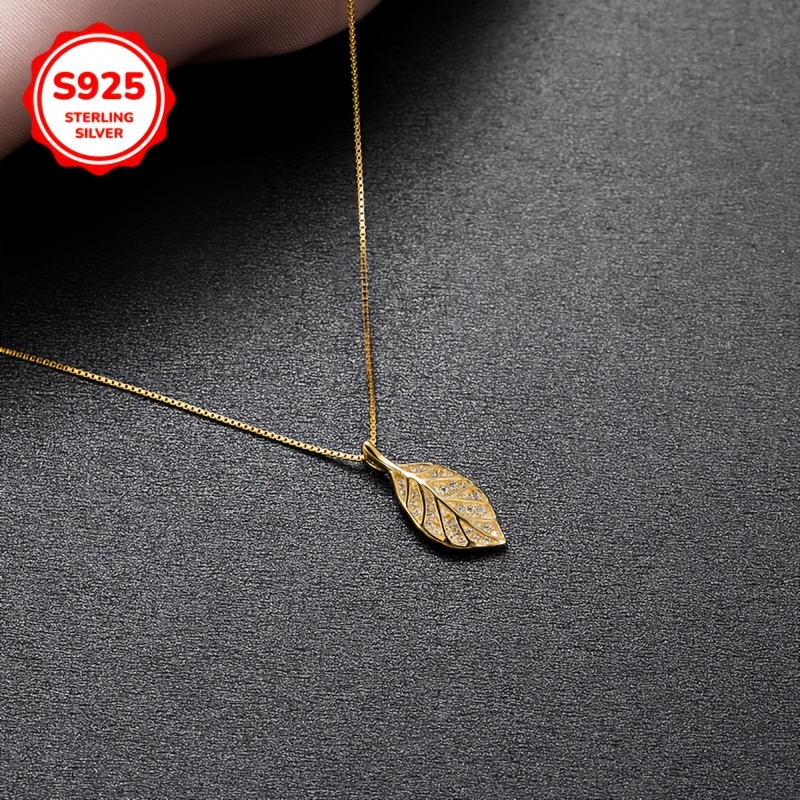 Women's 925 Hypoallergenic Radiant Leaf Necklace, Elegant Gift