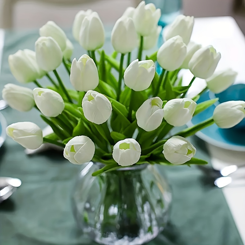 These Faux Tulips on  Are So Pretty Even Mama Will Think They're Real