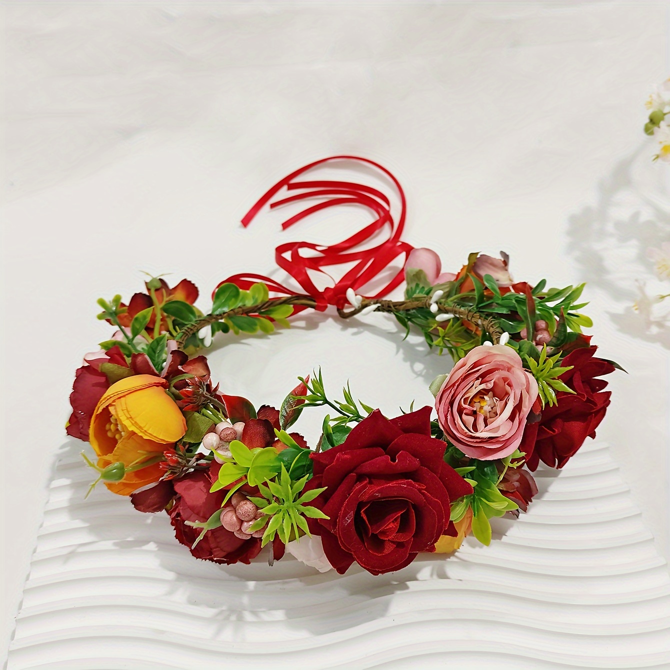 

1pc Sweet & Elegant Flower Wreath Hairband, Princess Party Holiday Decorative Headband, Daily Use Floral Hair Accessory, Stylish Elegance