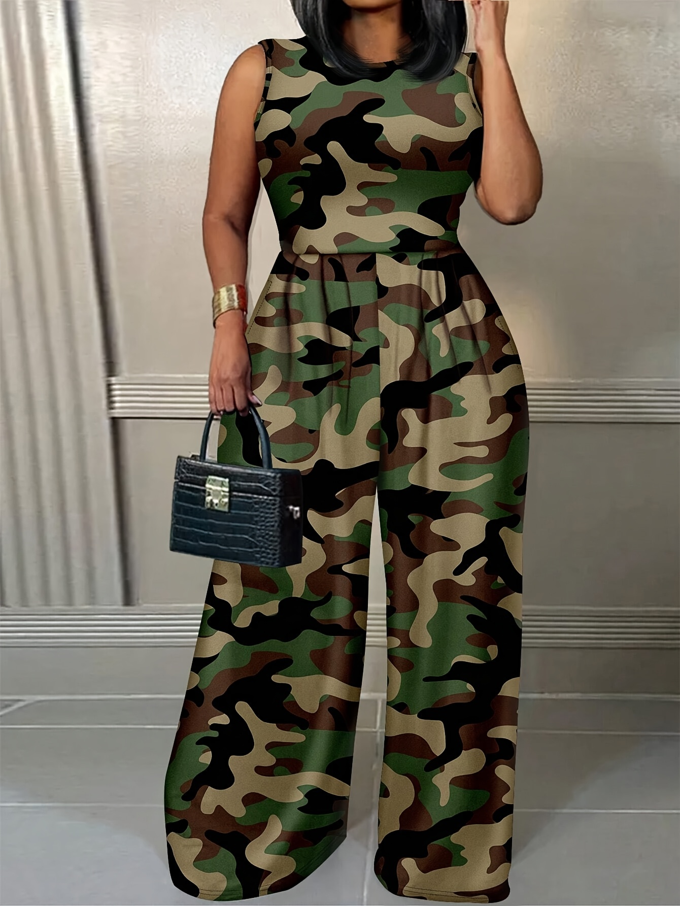 Plus Size, Women's Plus-Size Camouflage Print Sleeveless Jumpsuit Casual  Summer Christmas Outfit, Stretchy Camo Romper with Zipper Closure, Machin