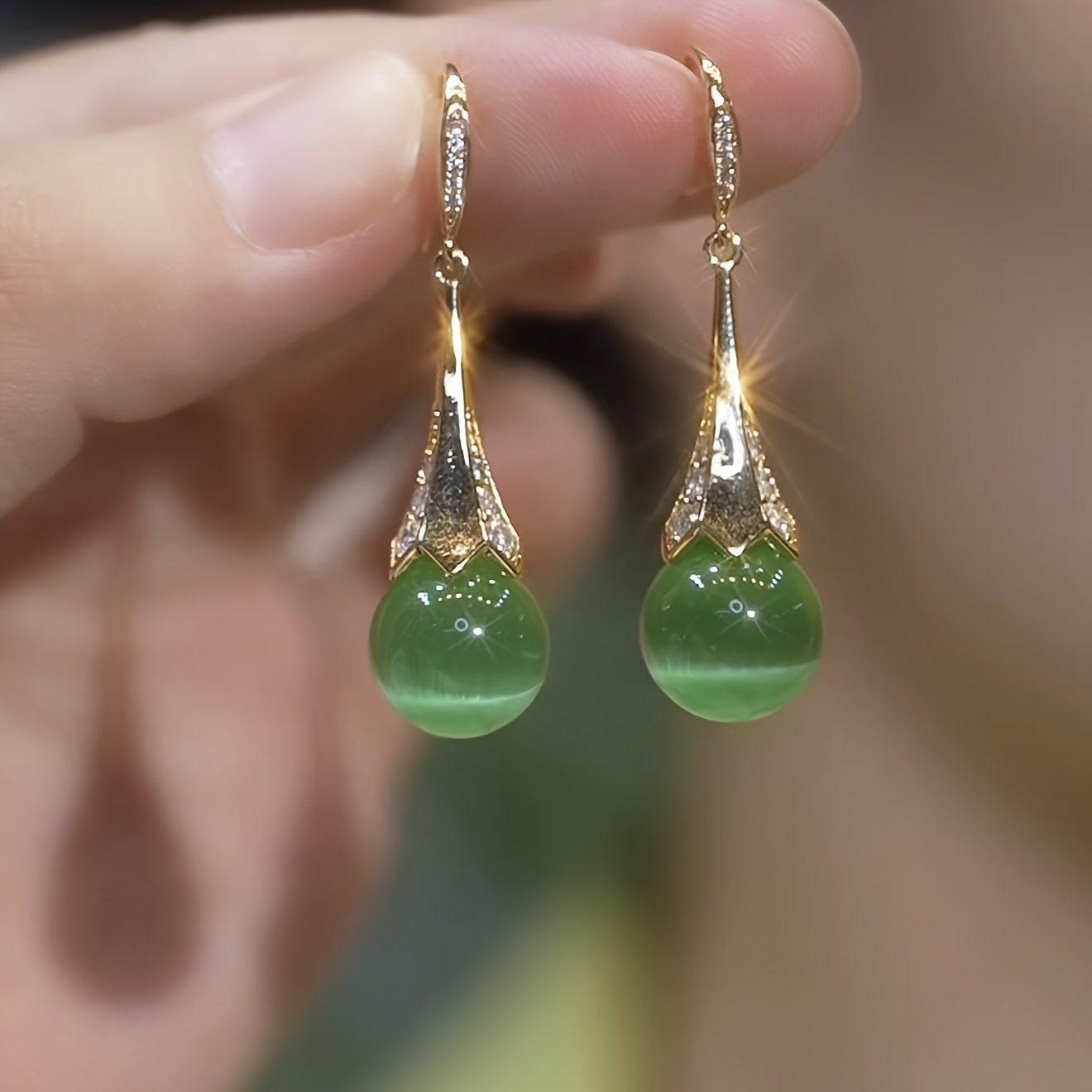 TEMU 2026 New Women's Earrings, Elegant And High-end, Light Luxury Green Water Drop Earrings, Versatile Earrings For Banquets And Vacations For Women