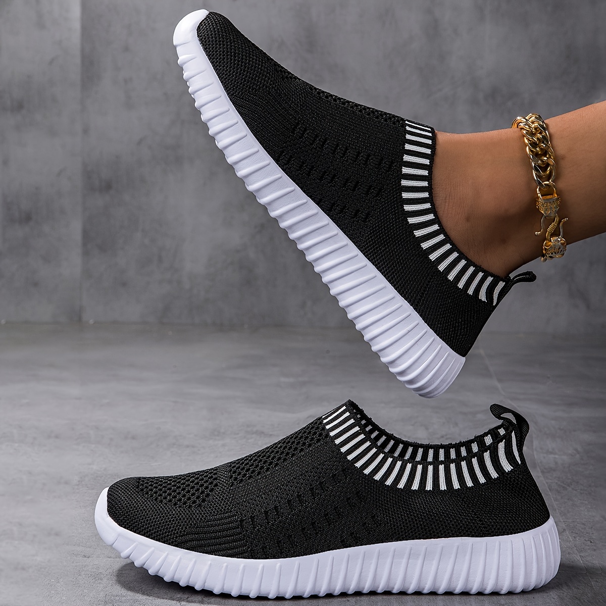 

Women's Breathable Knit Sneakers Casual Lace Up Outdoor Shoes Lightweight Solid Color Shoes