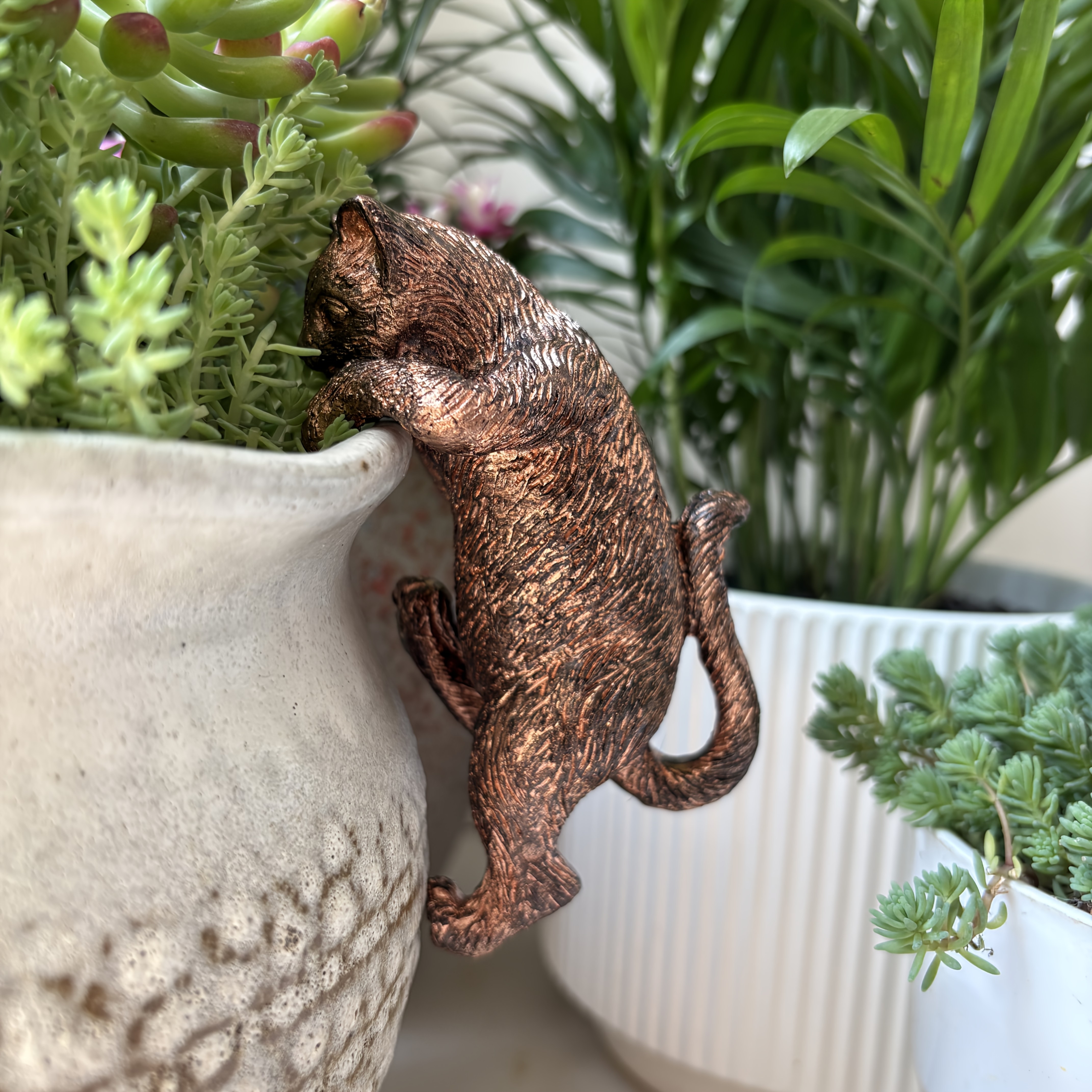 TEMU 1pc Resin Bronze Climbing Cat Flower Pot Ornaments, Flower Pot Buddy, For Garden, Home, Flower Pot Ornaments, Flower Pot Hanging, Flower Pot