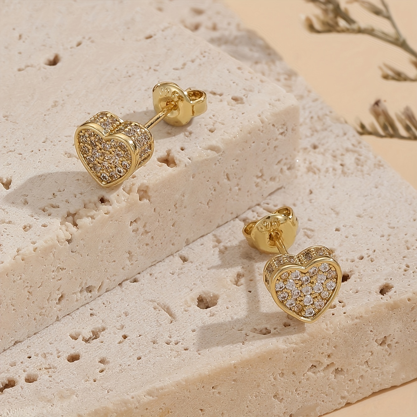 TEMU A Pair Of Stylish Valentine's Day Heart-shaped Earrings For Women, Made Of Copper Plated With 14k Golden And Set With Synthetic Zirconia, Ladies