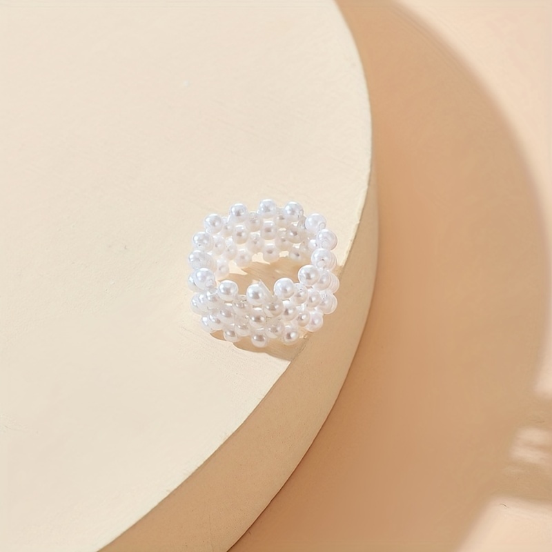 Women's Classic Retro Imitation Pearl Beaded Ring