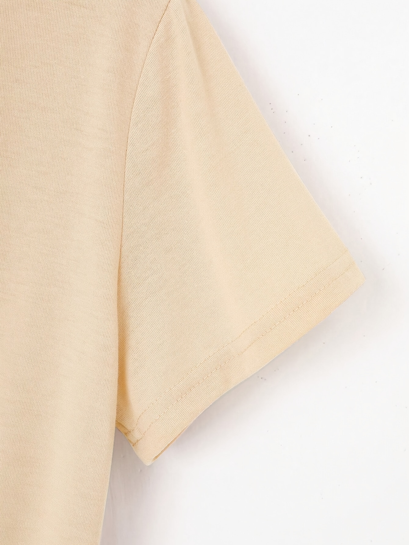 Women'S Casual Crew Neck T-Shirt with Cute Cartoon Print, Short Sleeve, Regular Length, Slight Stretch Fabric, Pink Tigger Design, Soft Polyester Material, Perfect for Casual Attir