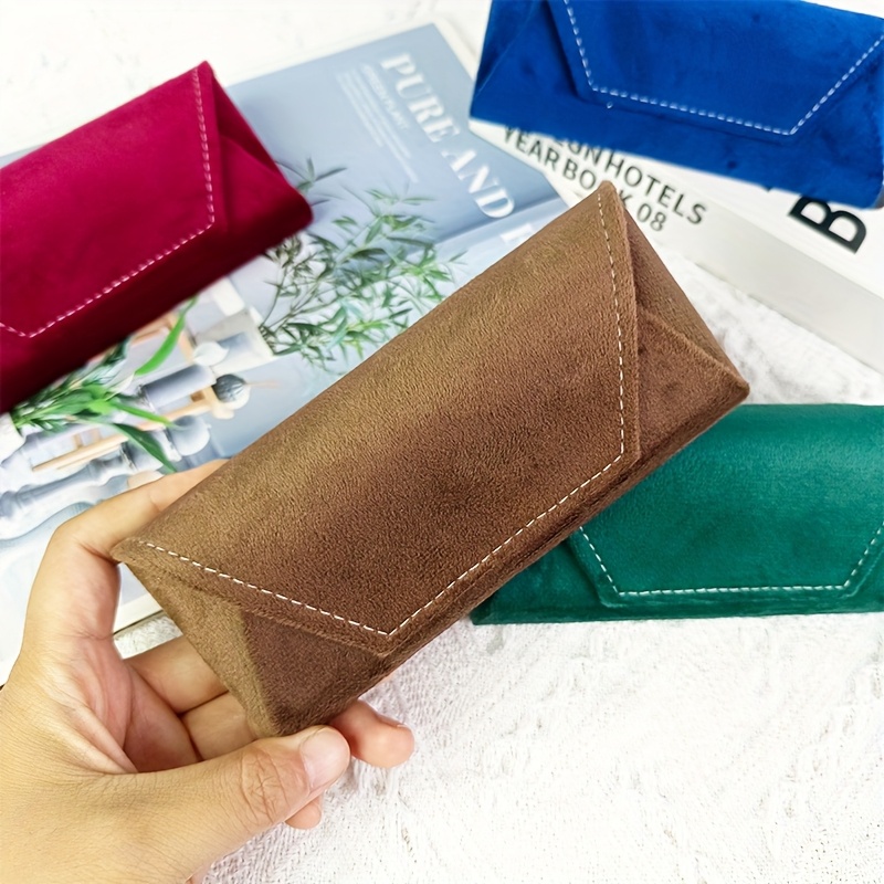 Large Capacity Magnetic Glasses Storage Box
