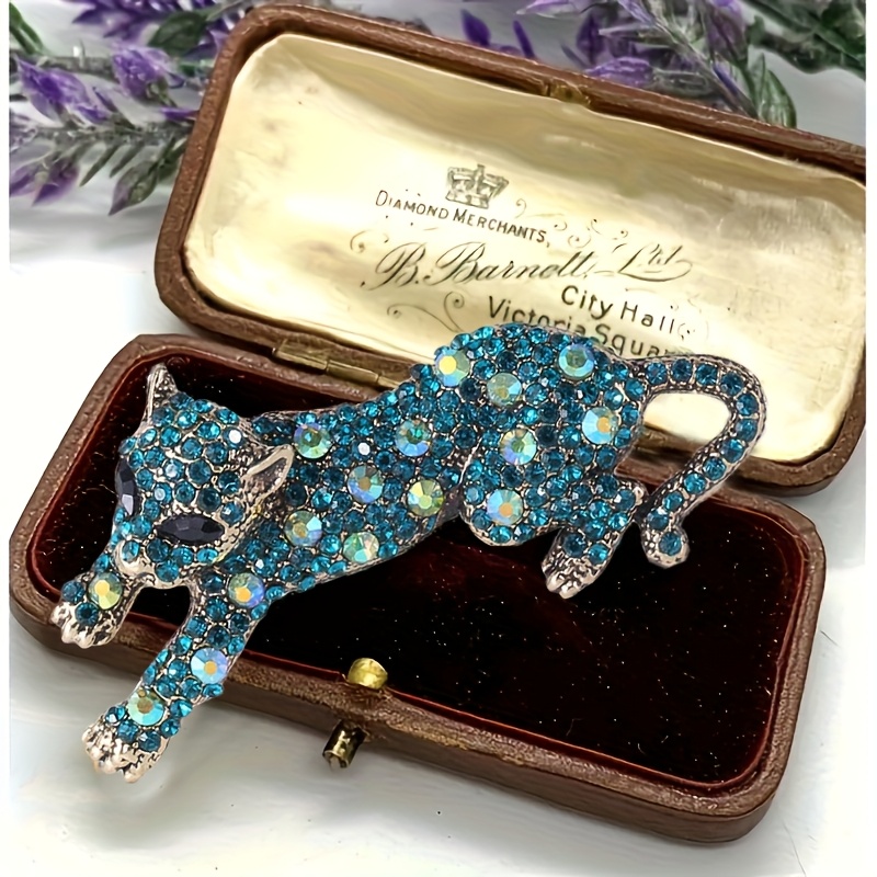 Image of Personality Men's And Women's Animal Brooches Temperament Versatile Rhinestone Leopard Brooch Coat Suits Brooch Pin Decoration