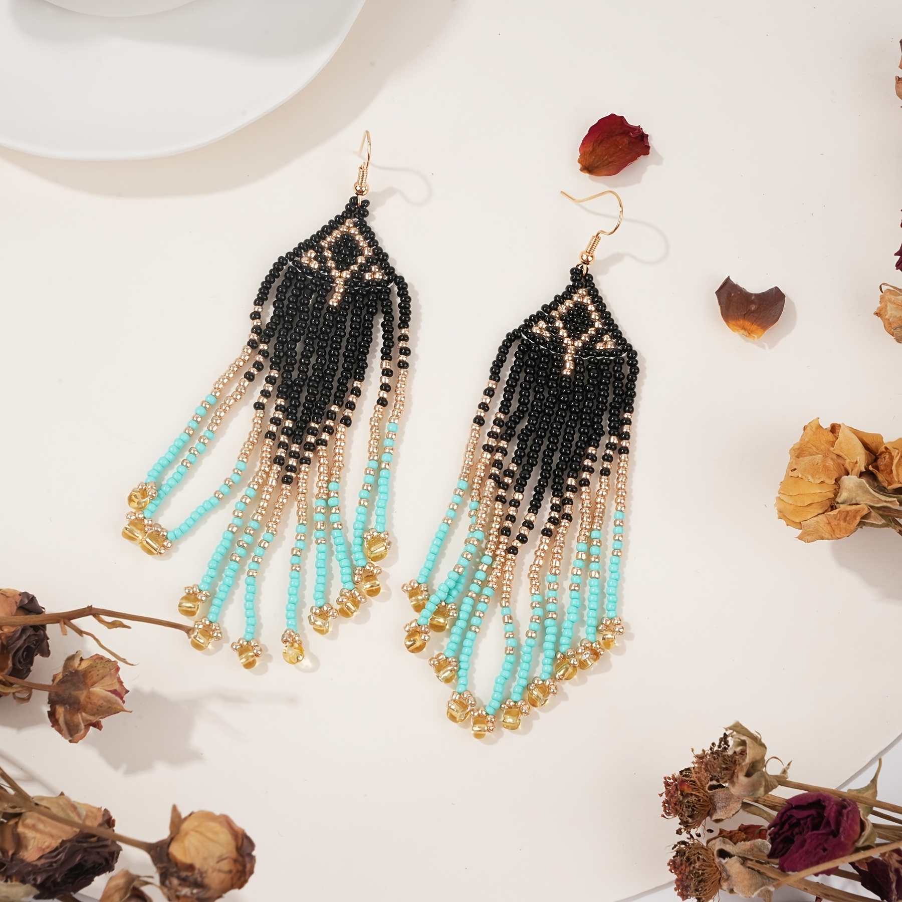Women's Handmade Light Luxury Golden Tassel Earrings