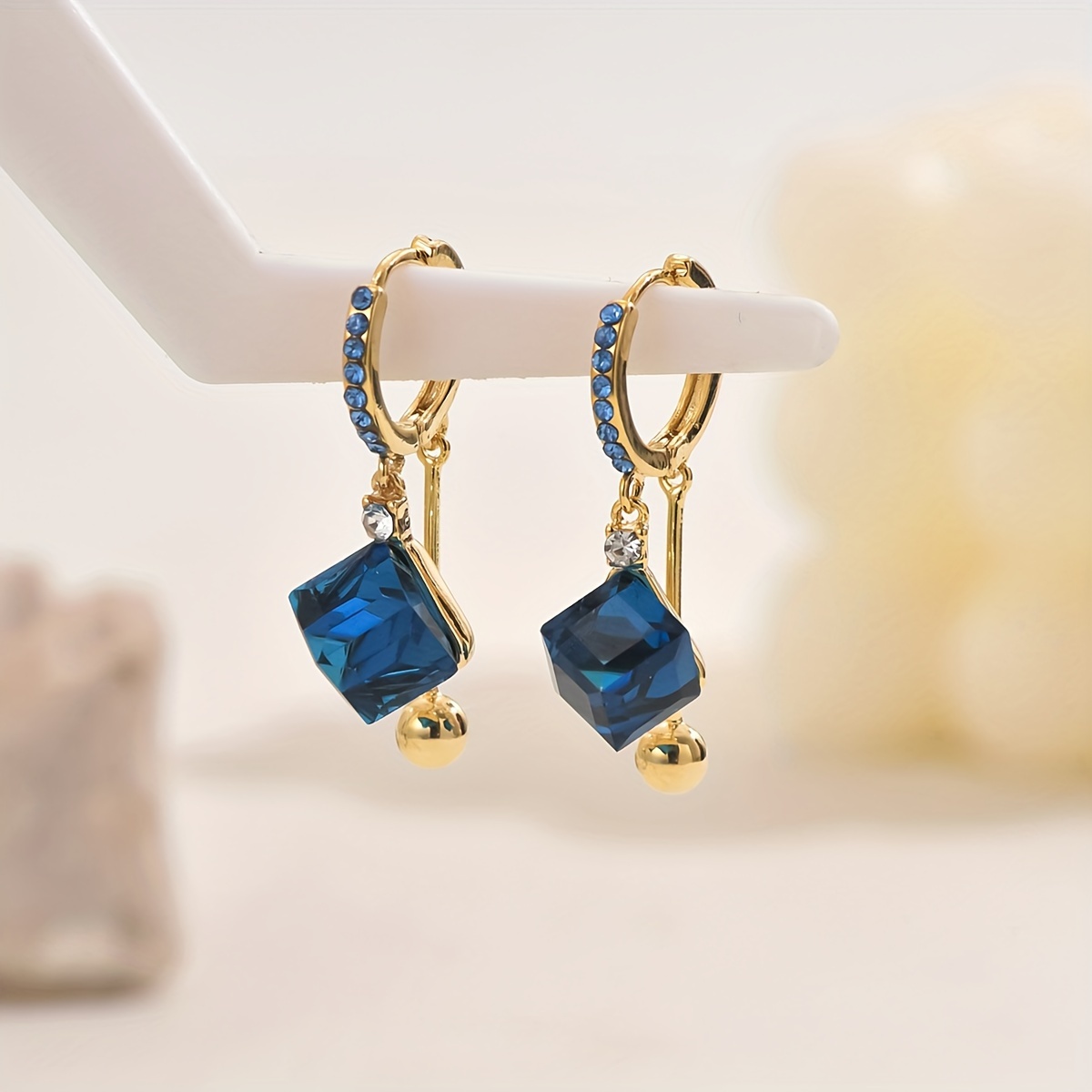 TEMU A Pair Of Elegant Deep Earrings With A Minimalist Geometric Square Design, Unique Styles And Versatile Wear