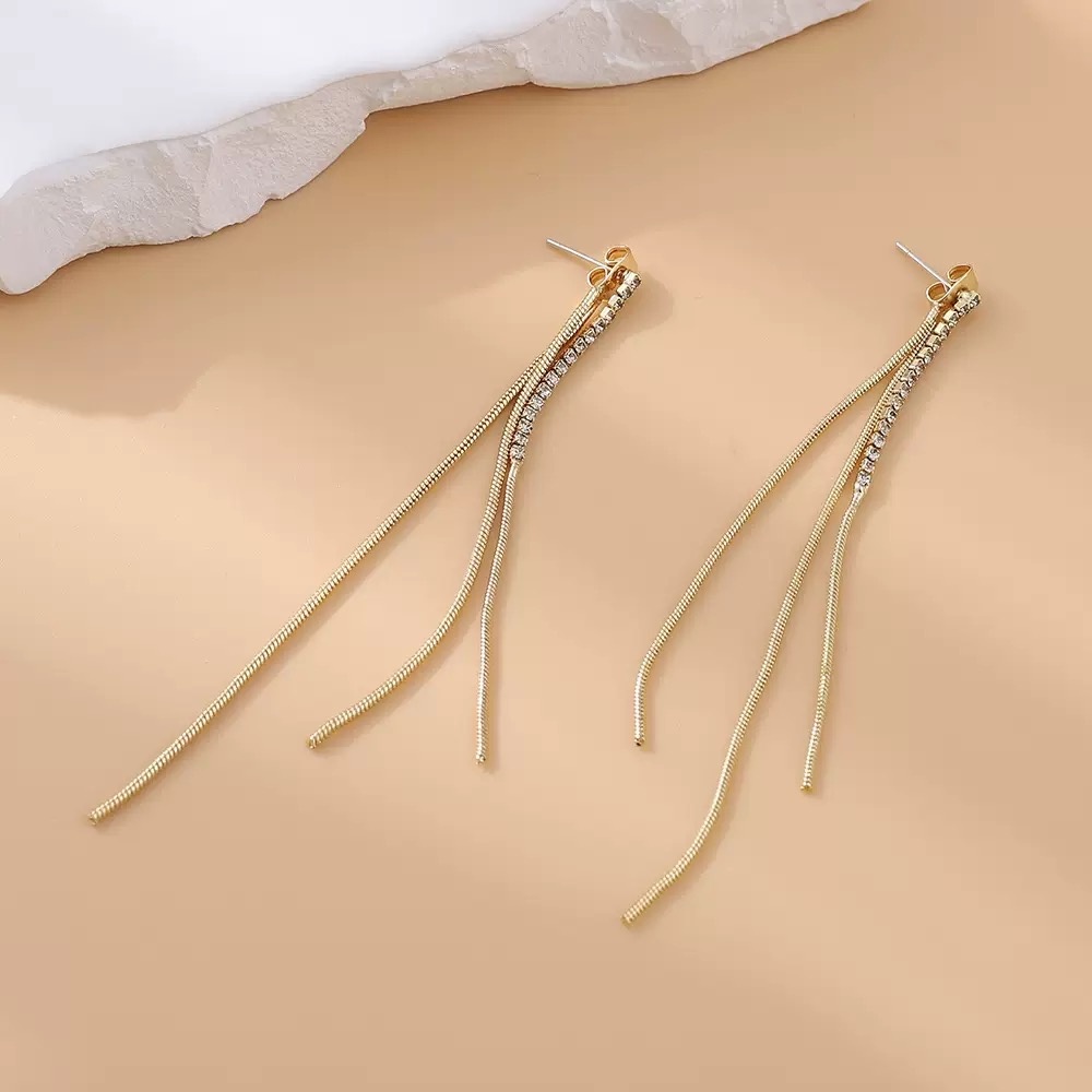 Women's Long Tassel Earrings with Synthetic Zirconia, Elegant Design