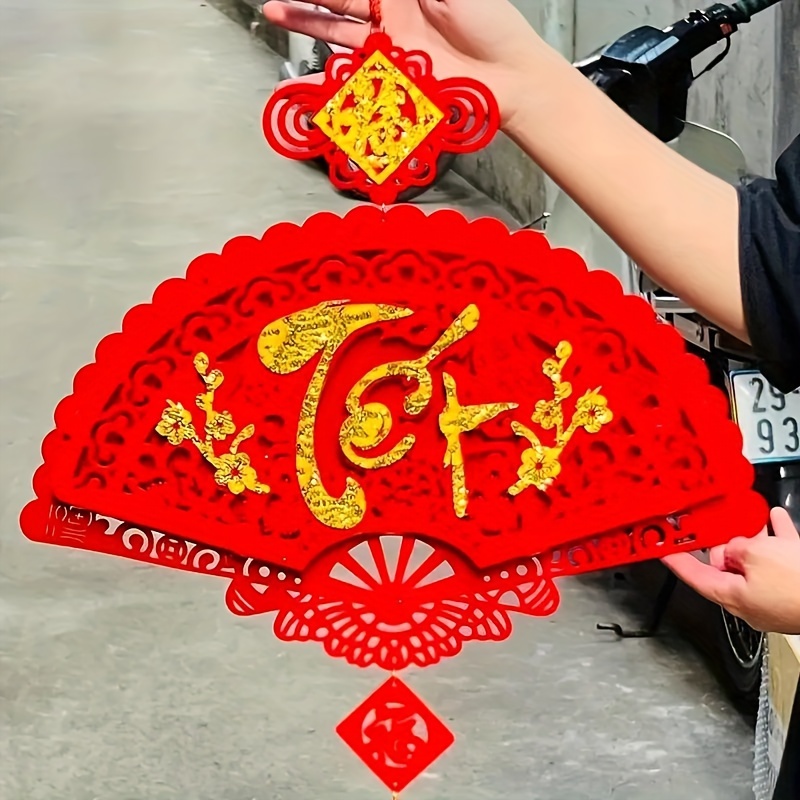 

Elegant 3d Fan-shaped Felt Pendant - Red & Golden Chinese New Year Decor With Intricate Design, Living Room & , Hanging Decor