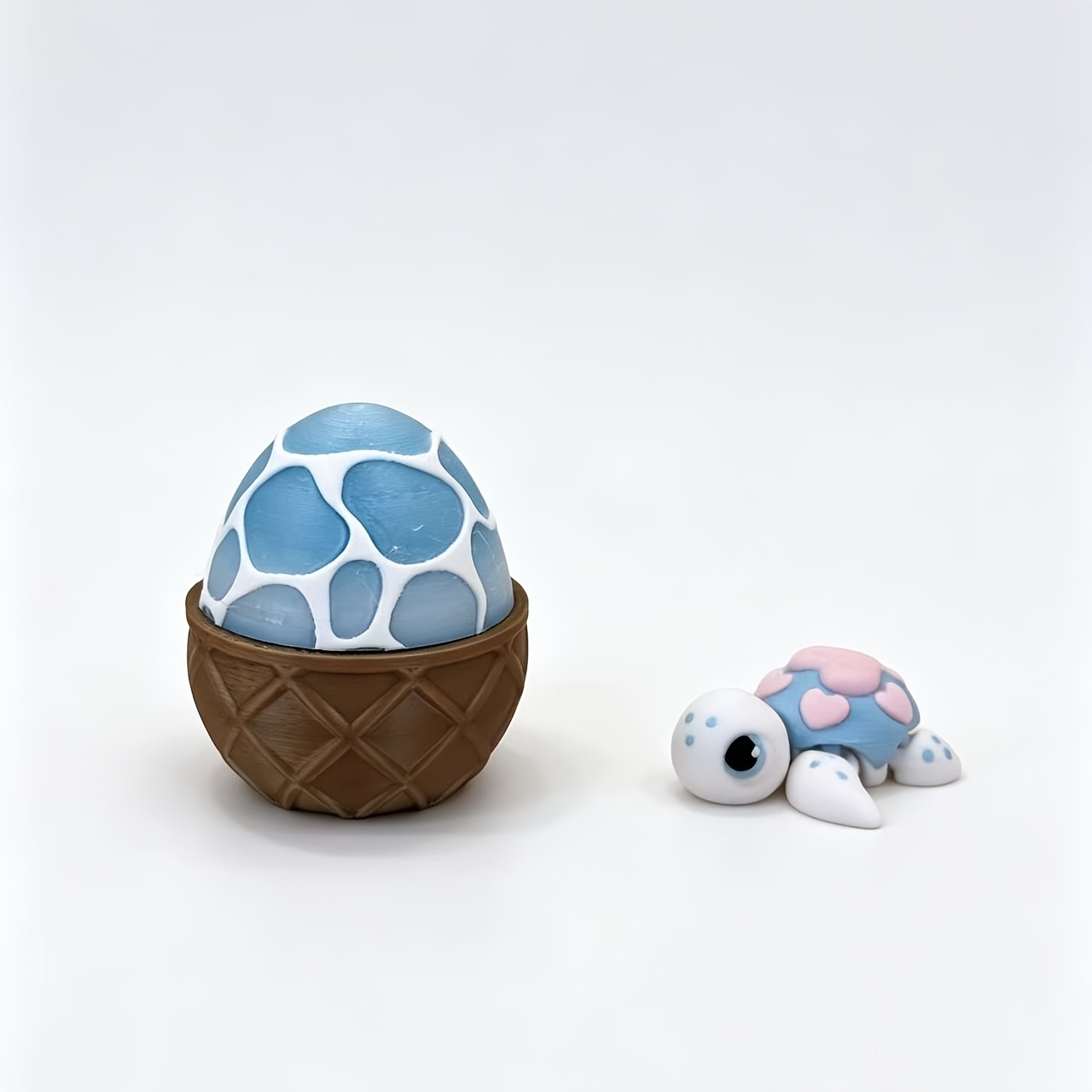 Dual Colors 3D Printed Turtle Eggs & Turtles