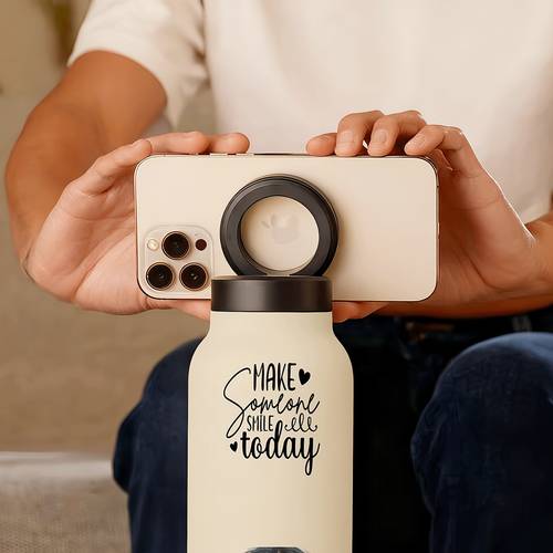1 , 23oz roestvrijstalen geïsoleerde beker met magnetische telefoonhouder, reisbeker met een gekleurde gevlochten figuur met en maak mensen glimlachen ontwerp, capaciteit koffiebeker, buitenwaterfles, sportbeker, beker met deksel en rietje, telefoonhouder inbegrepen, geschikt voor