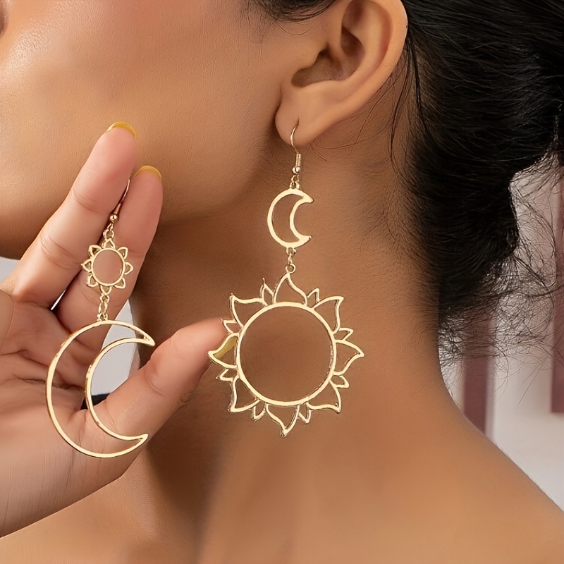 

1 Pair Of Drop Earrings Golden Design Daily Outfits Party Accessories Perfect Decor For