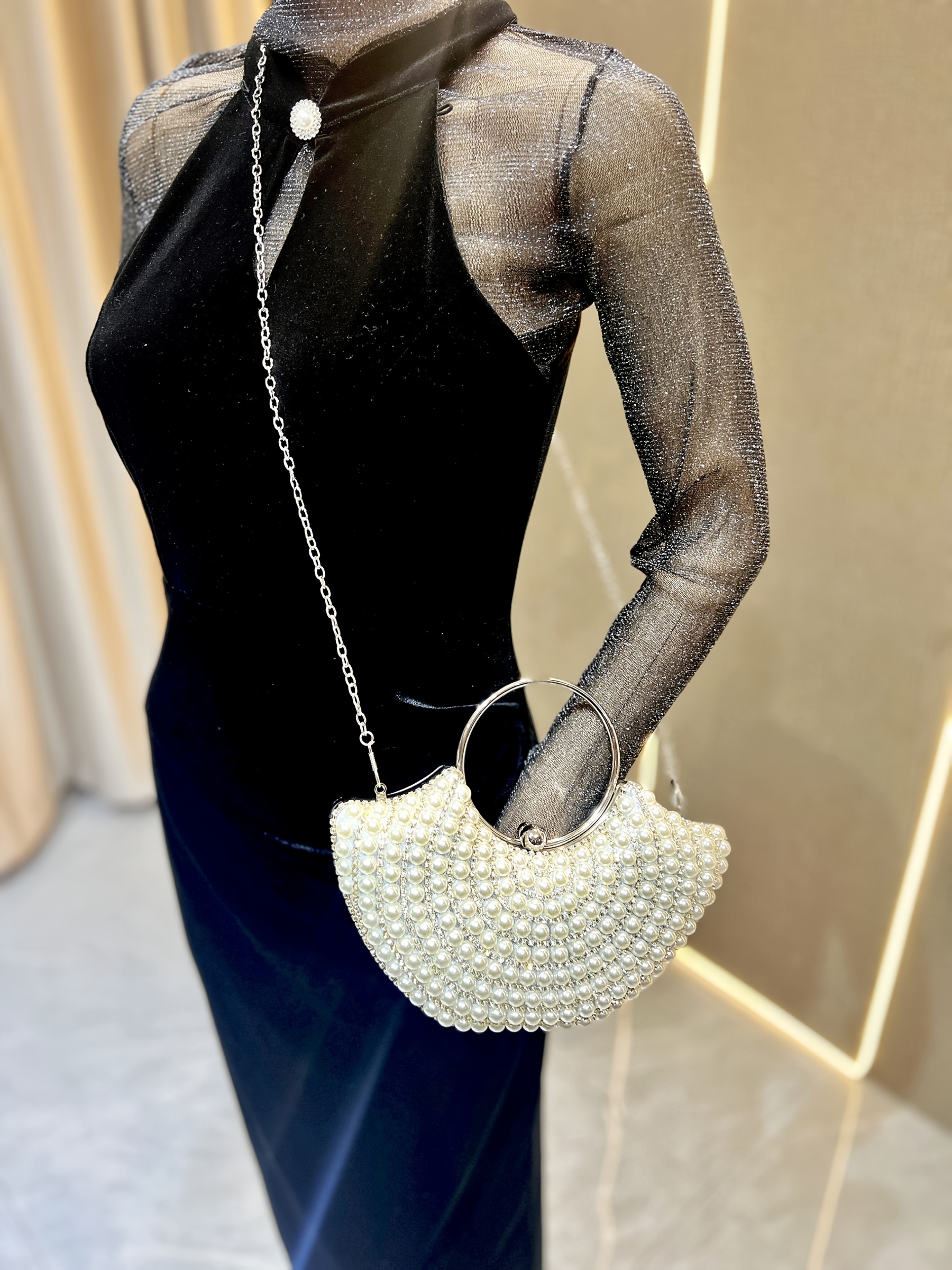 Elegant Women'S Pearl-Embellished Crossbody Bag with Detachable Shoulder Strap - Golden-Tone Metallic Strap, Beaded Detail, Versatile for Weddings, Daily Outings & Formal Events - Perfect Gift for Her, Wedding Accessory, Sophisticated Style, Pearl Embellishments