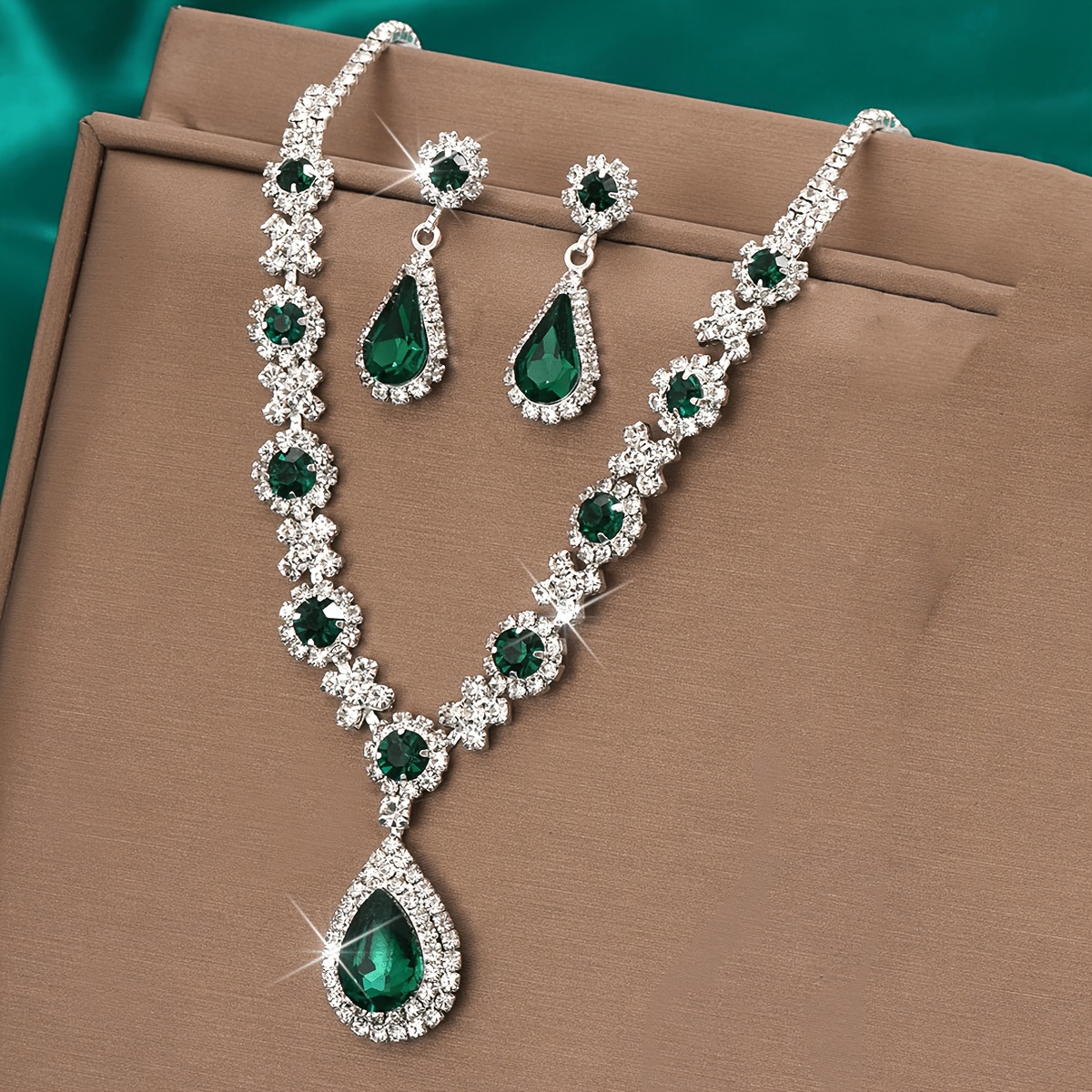 TEMU Ensemble bijoux tendance pour femmes : collier et boucles d'oreilles pendantes