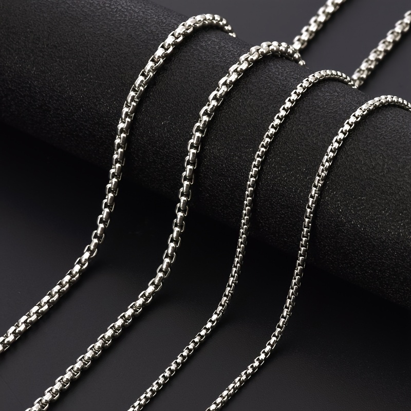 Fashionable Stainless Steel Necklace — Versatile Chain