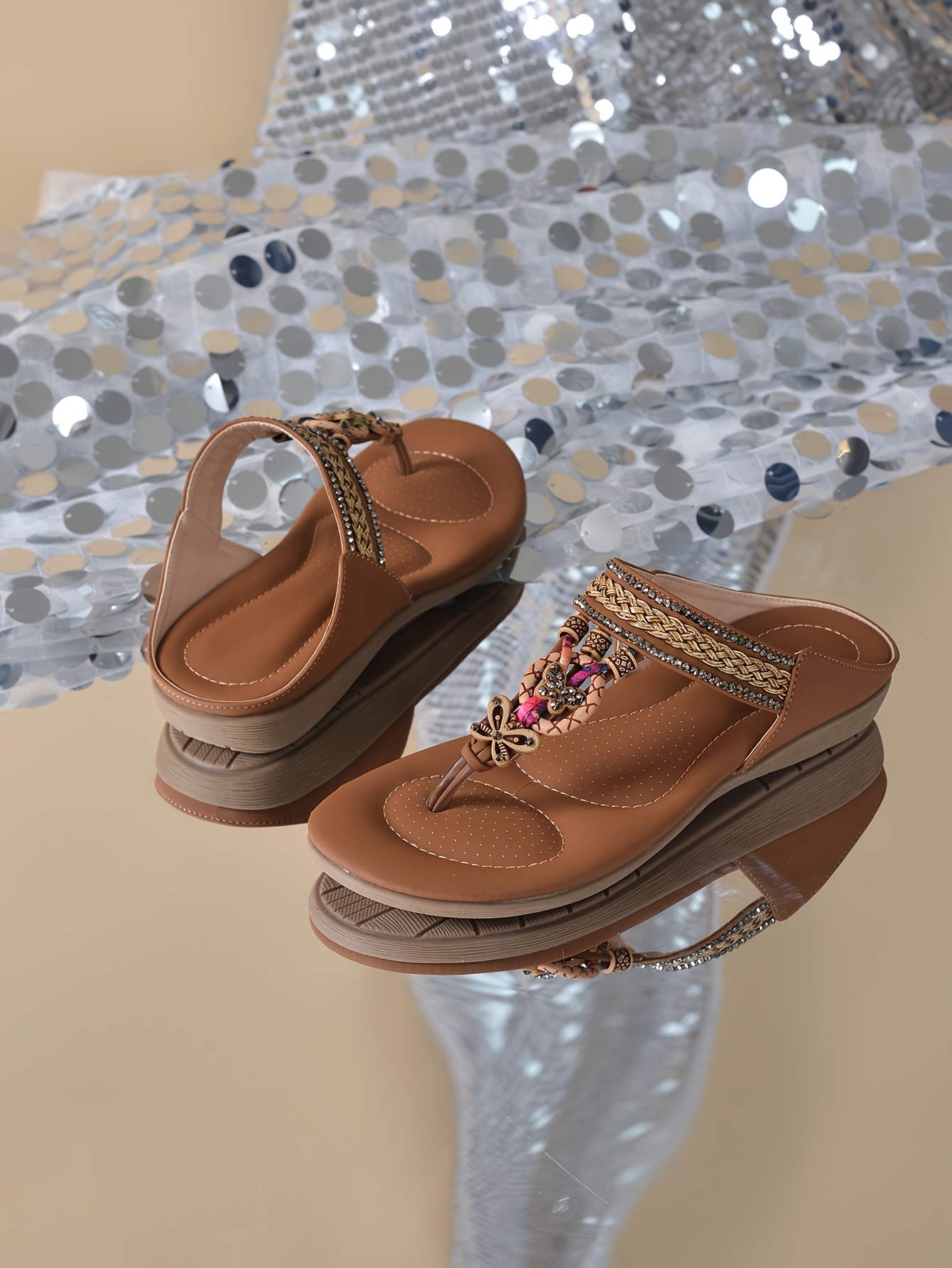 2024 New Women's European and American Women's Shoes Fashion Handmade Beaded Water Clamp Foot Flat Half Bag Slippers Retro Large Shoes, Women Shoes