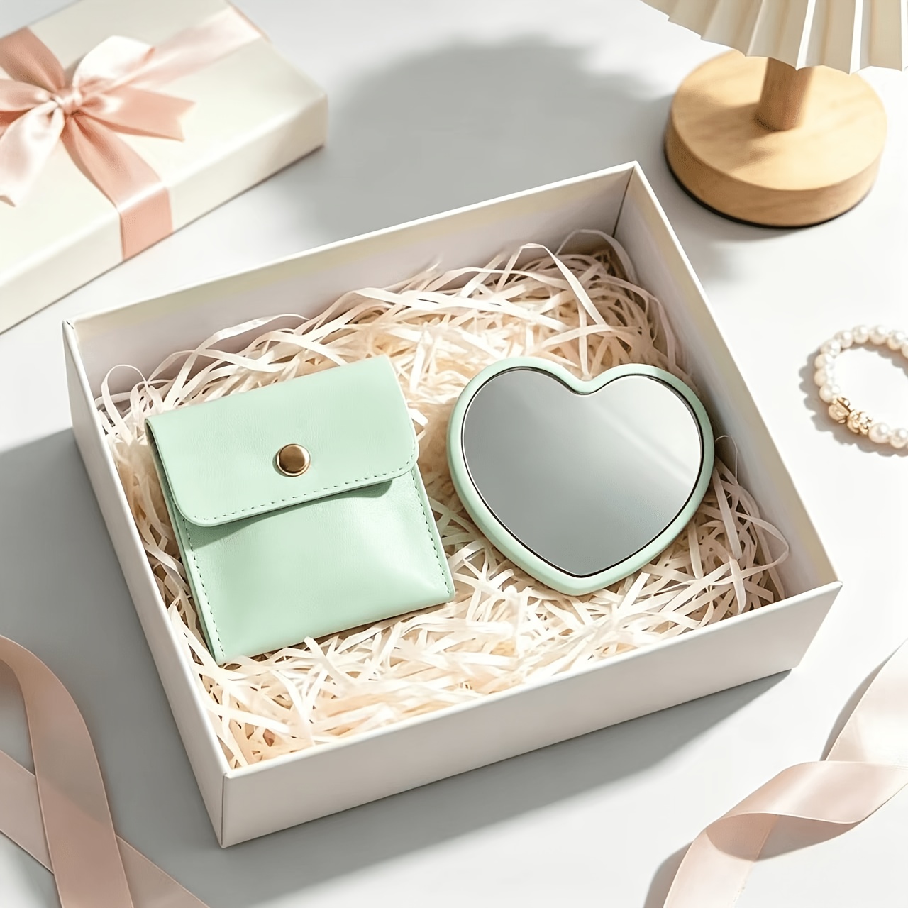 20pcs Heart-Shaped Makeup Mirror and Storage Pouch Set