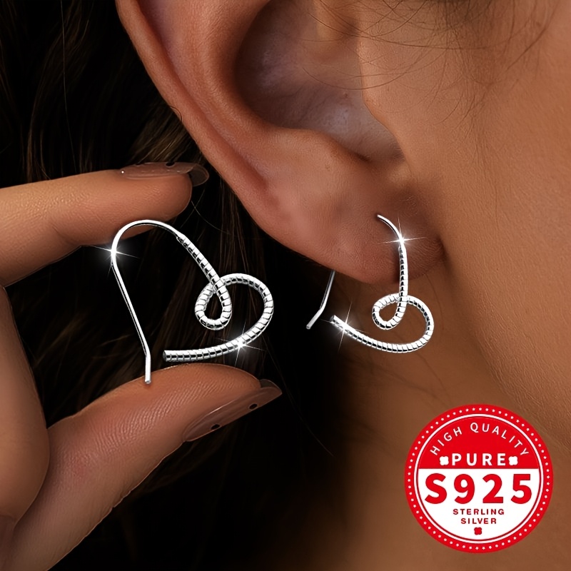 Image of A Pair Of S925 Silver, Heart Hooks, Sweet Temperament, Cute And , Suitable For Daily Parties And Many Occasions, For Ladies, Hypoallergenic