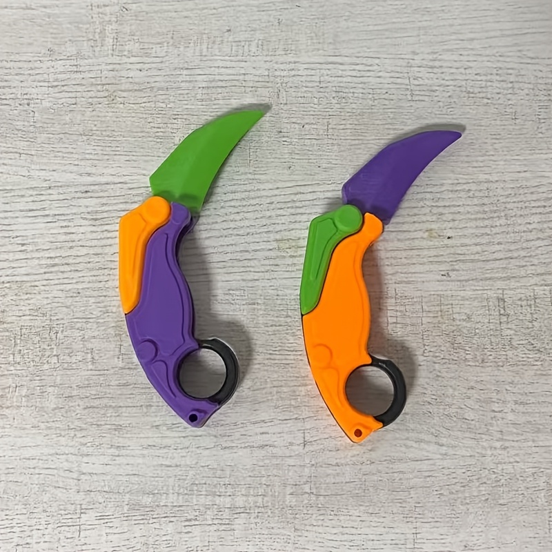 TEMU 2 Packs Of Random Color 3d Toy Knives, Fun Plastic Toy Knives, Christmas, Halloween, Birthday And , Outdoor Game Role-playing Props Unsharpened
